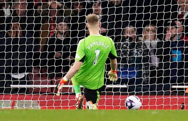 1710029205307007491.jpg “四带二”将功补过,哈弗茨绝杀!阿森纳重回榜首