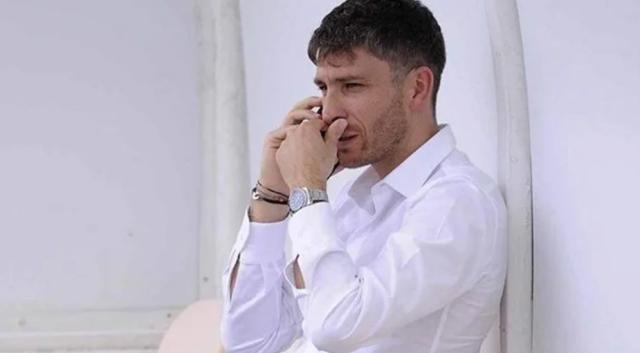 九游体育登录入口-意甲关窗日闹剧不断 千万年薪奥西门被晾看台？