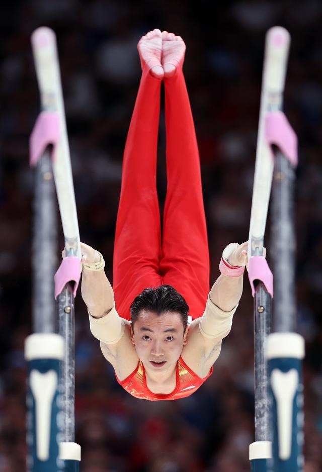 九游体育-“双杠奇才”断崖式领先，邹敬园巴黎成功卫冕