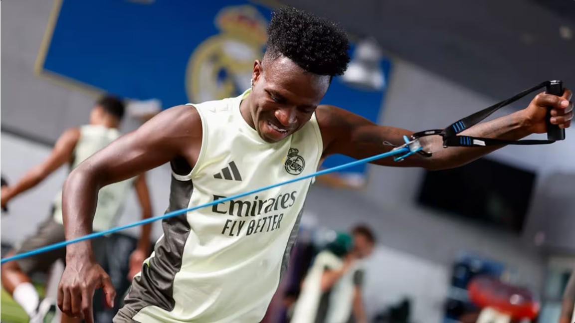 九游体育官网-塞尔：皇马认为阿隆索离开后，可以重启与维尼修斯的续约谈判