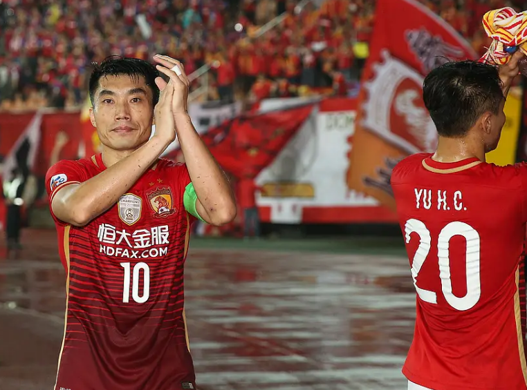 九游体育官网-真敢说！名记：U23国足的成功离不开恒大，金元足球刺激青训发展