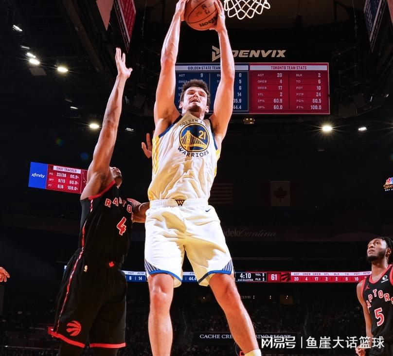 九游体育-勇士惨败！库里16+3波杰拉胯，奎克利40+2创40年神迹，库明加爆发