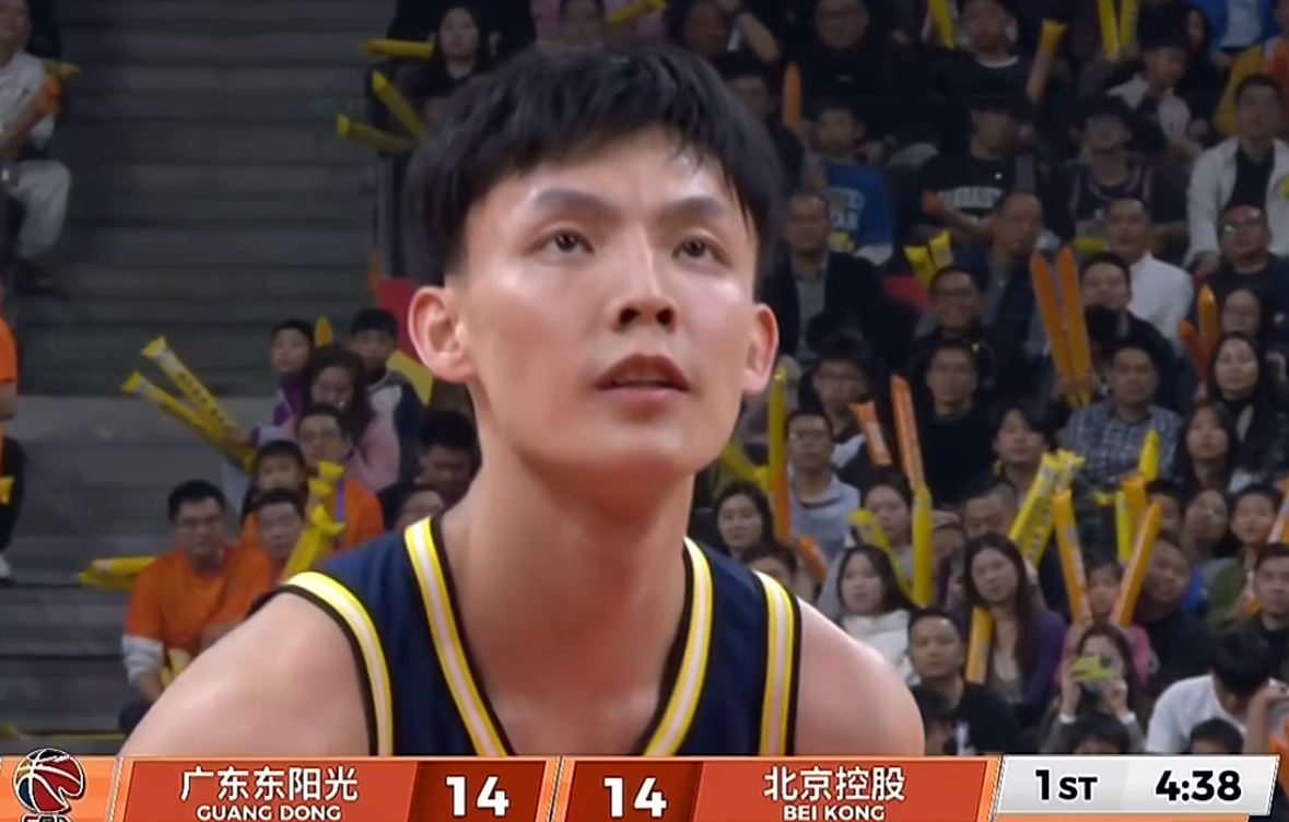 九游体育官方入口-广东宏远今日早报:一人复出,一人首秀,还有一笔新赞助!